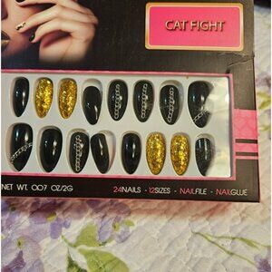 NAILHUR Makeup Reusable Nails "Catfight" Set